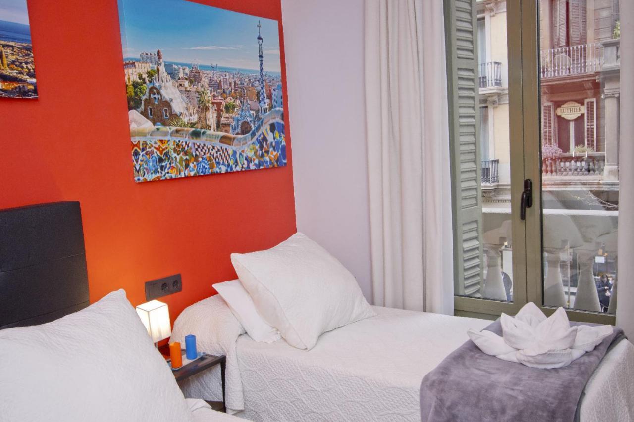 Barcelona City Centre Hostal Exterior photo