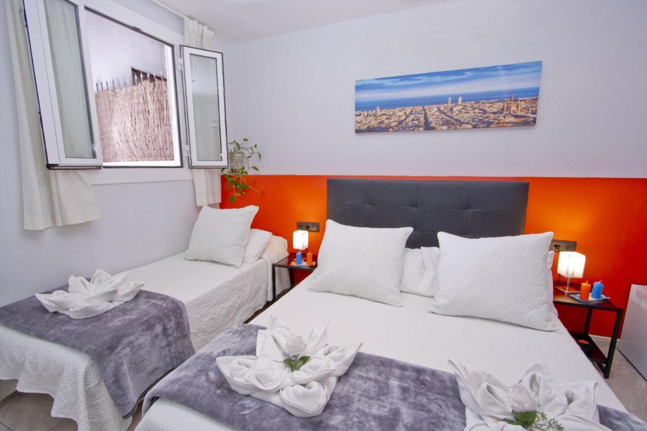 Barcelona City Centre Hostal Exterior photo