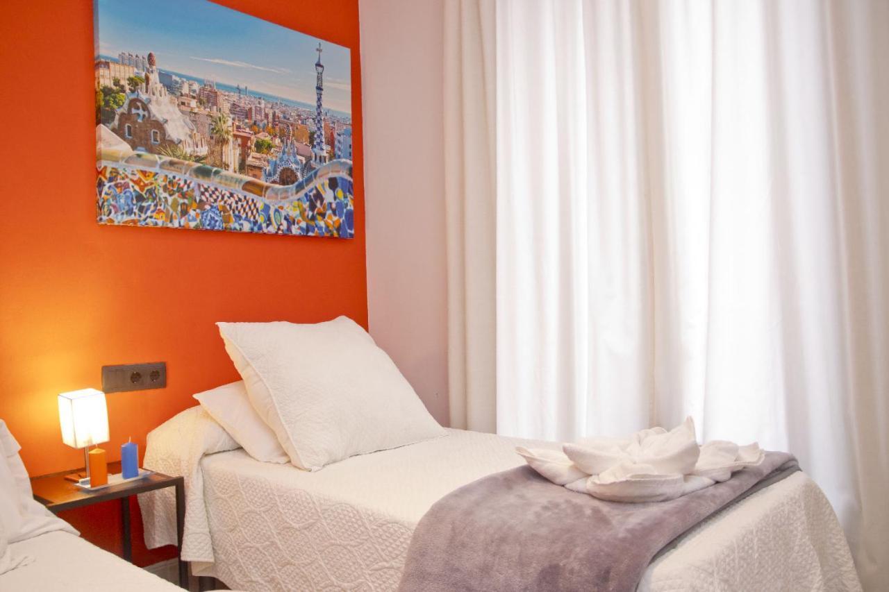 Barcelona City Centre Hostal Exterior photo