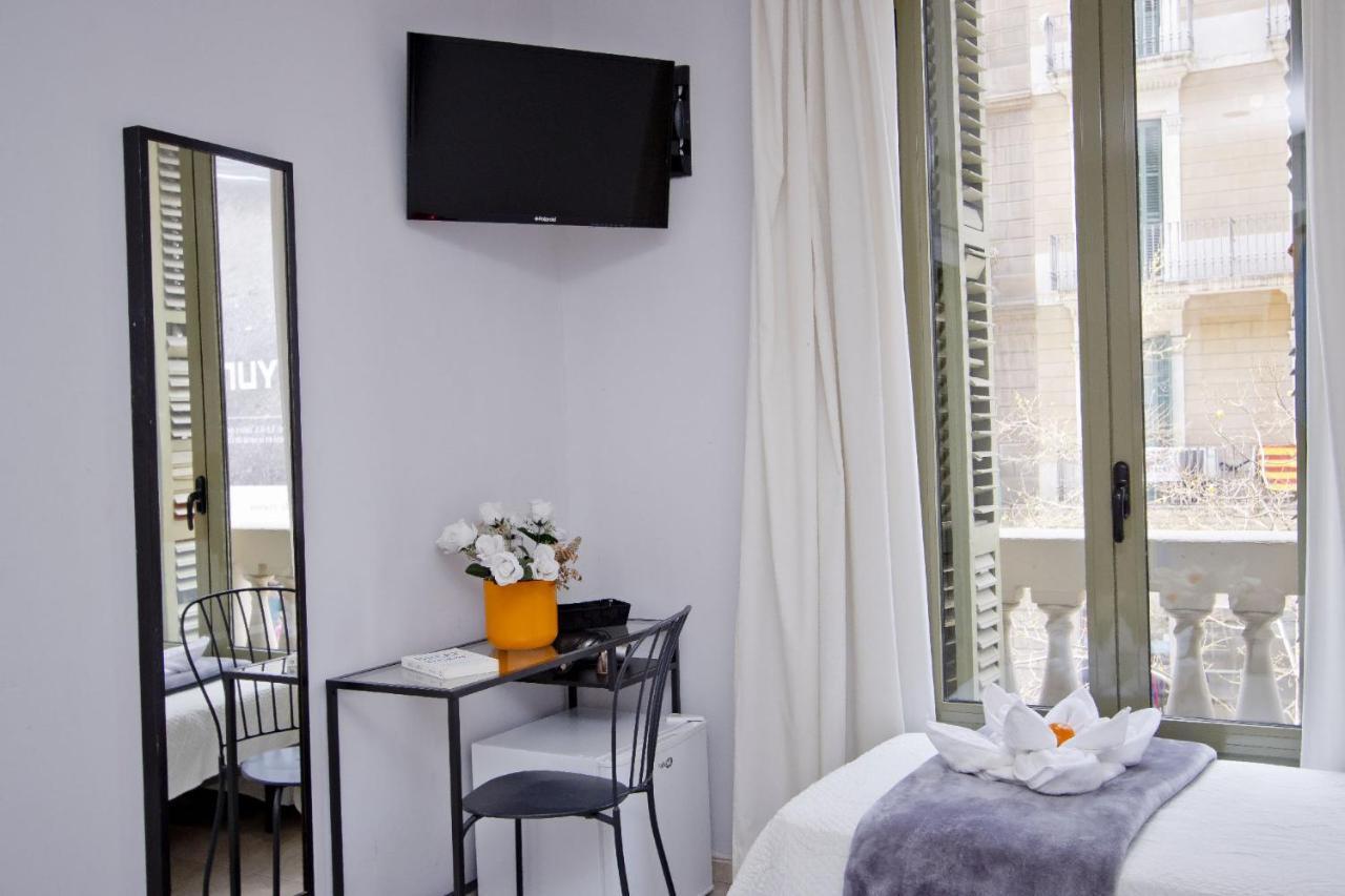 Barcelona City Centre Hostal Exterior photo